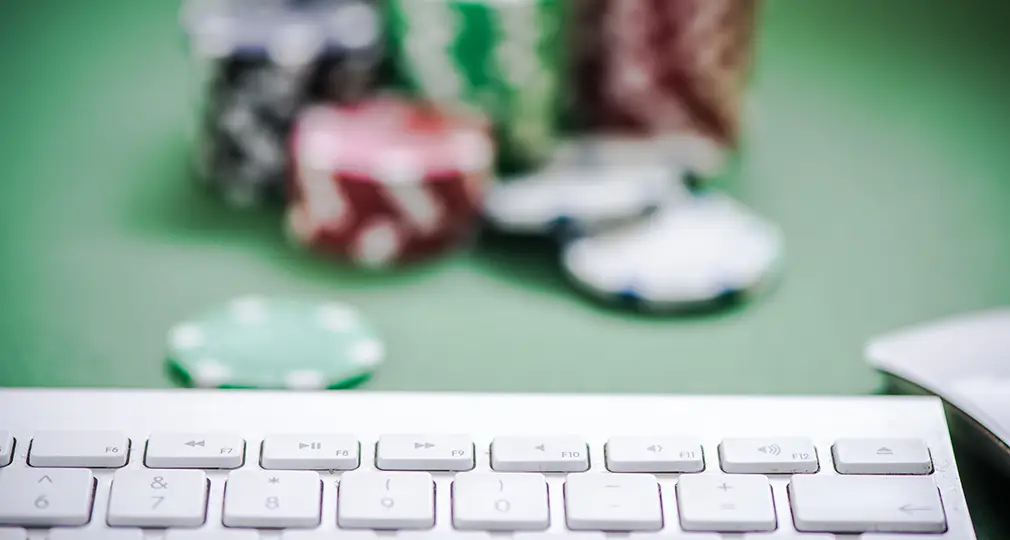 Six Useful Online Casino Tips & Tricks That Actually Work